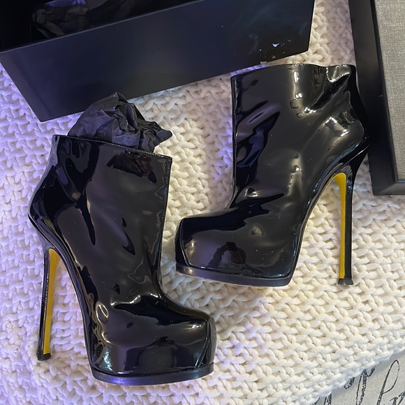 YSL AUTHENTIC Boots black patent high heeled booties with yellow soles! - Picture 2 of 13
